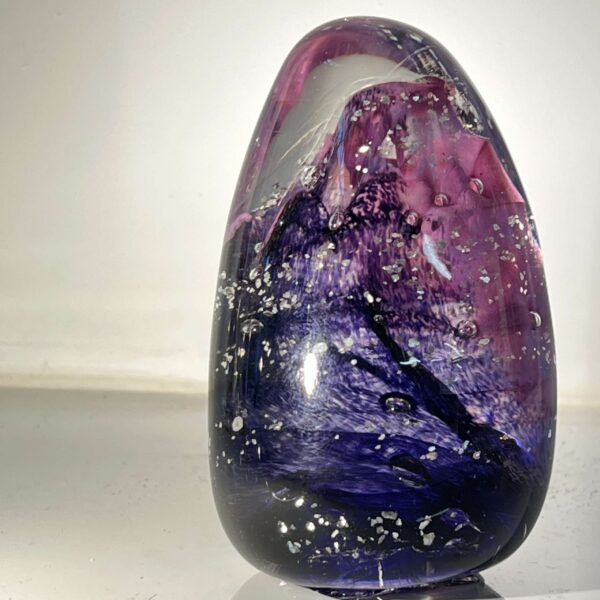 Make your own paperweight.  Hot Glass Taster Sessions. - Image 6