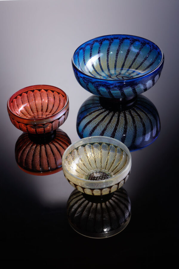Deep Red Daisy Bowl - Image 3